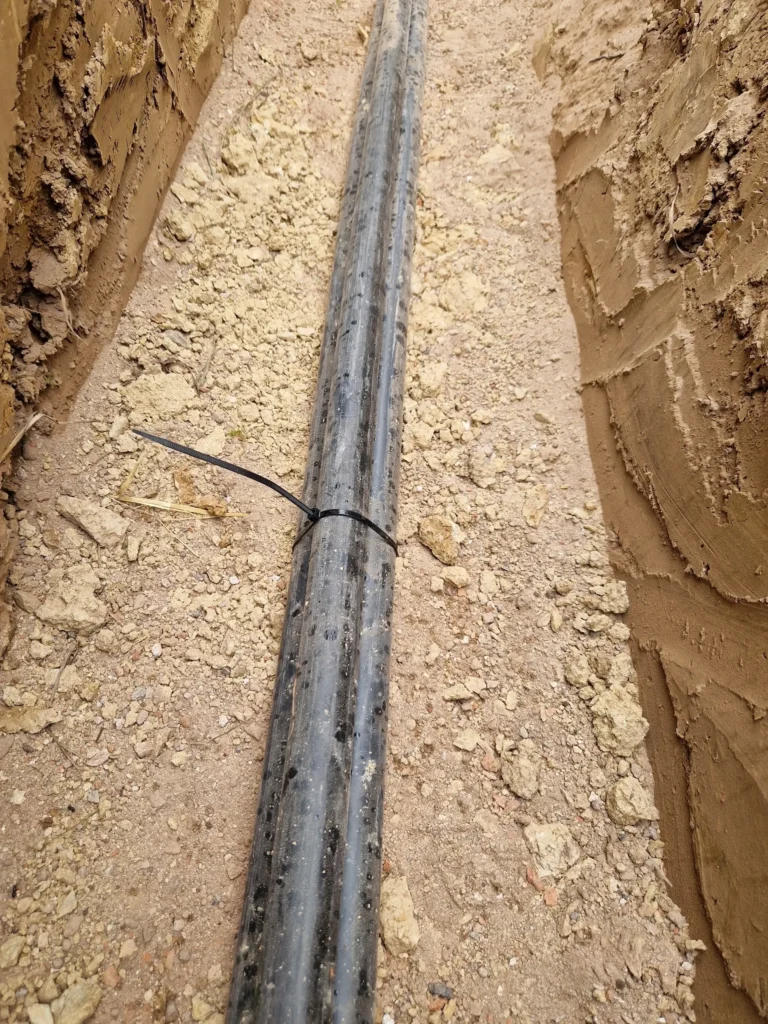 Pokládka inženýrských sítí - LK Stav